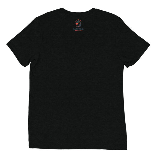 A black t-shirt with the word " nike ".