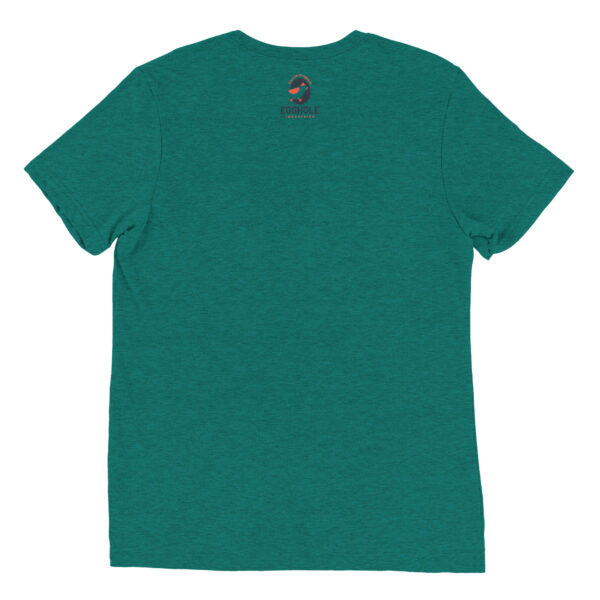 A green t-shirt with the words " it's not easy being green ".